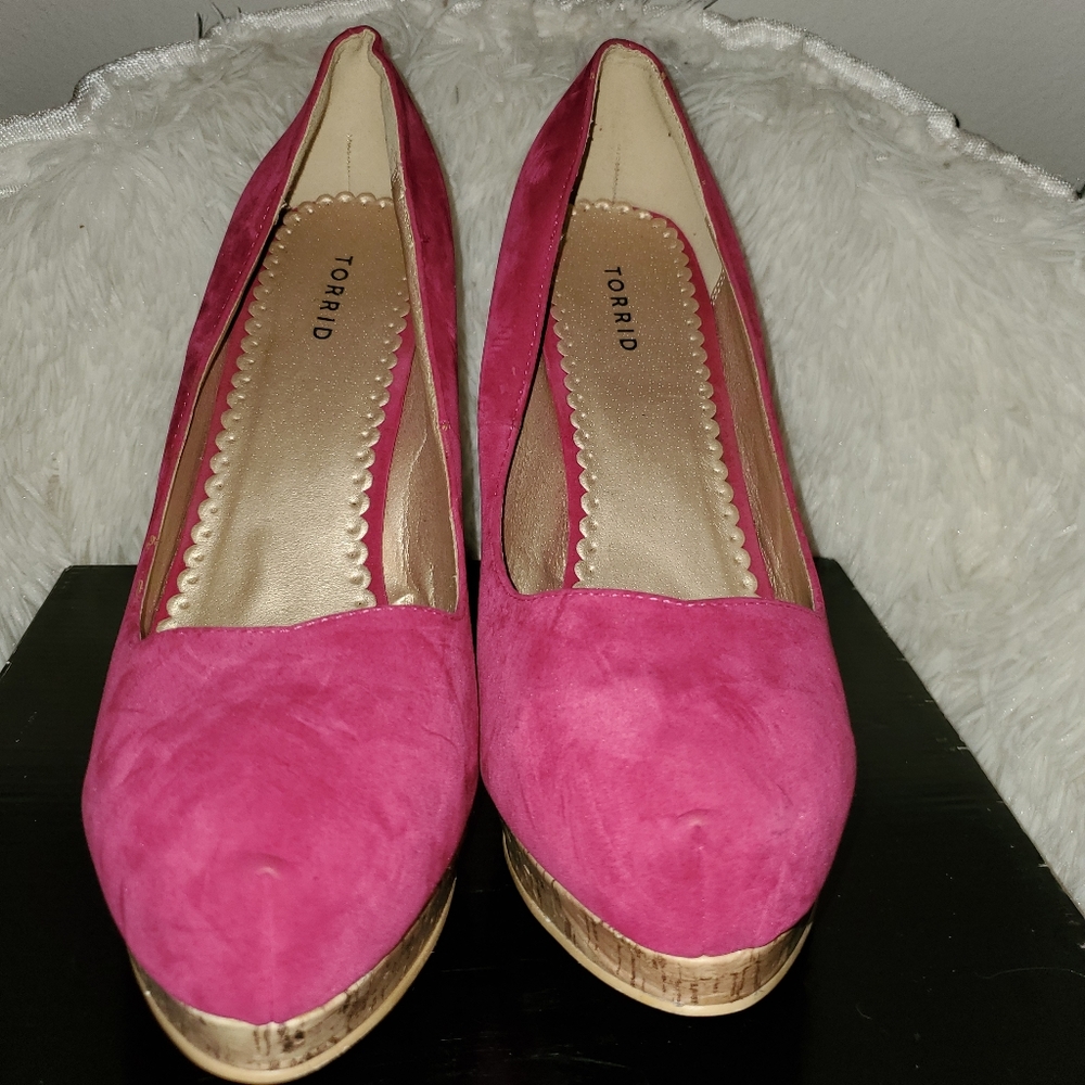Shoes(heels)